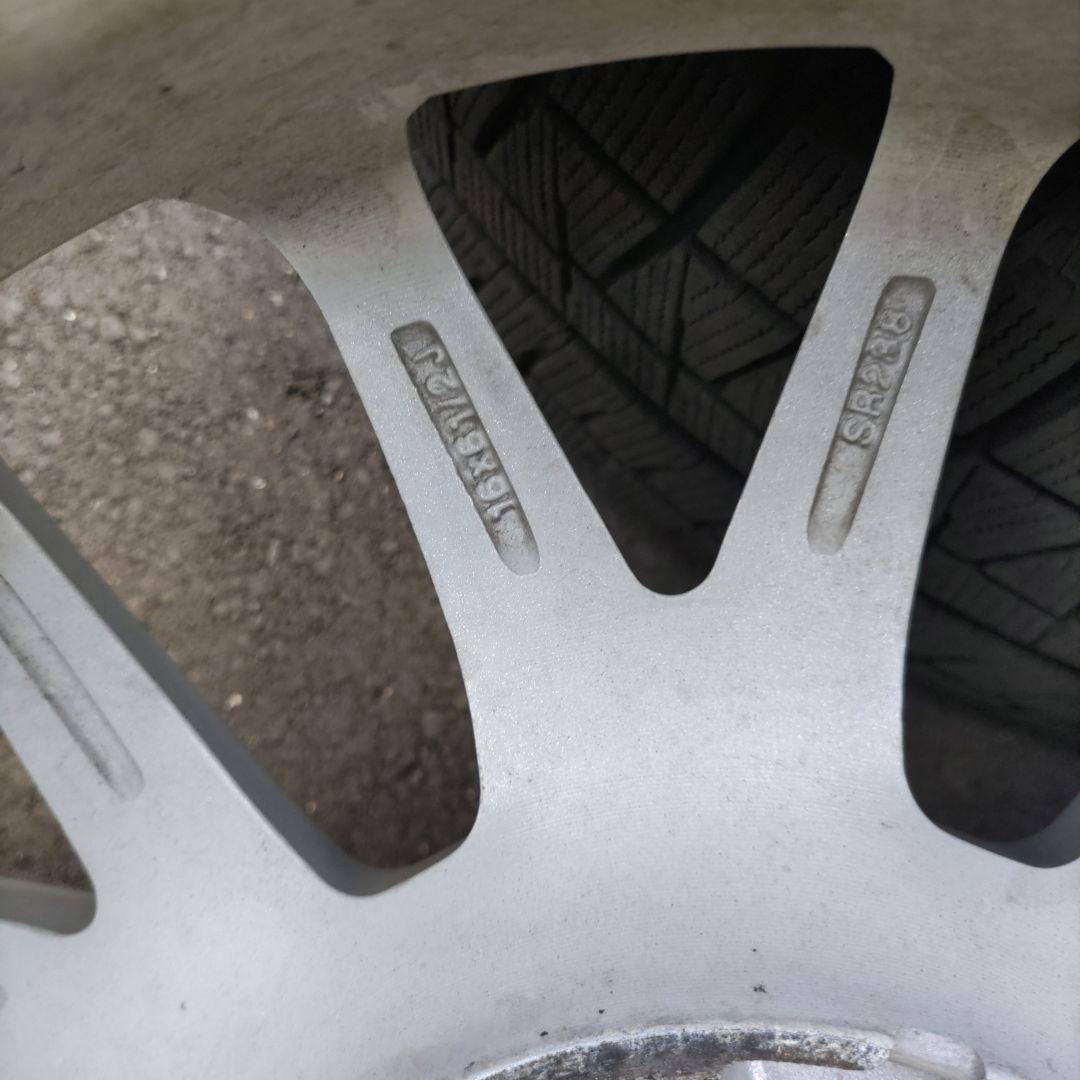 ムク太郎様　ブリジストン　スタッドレスタイヤ　ホイール　215/65R16 ②