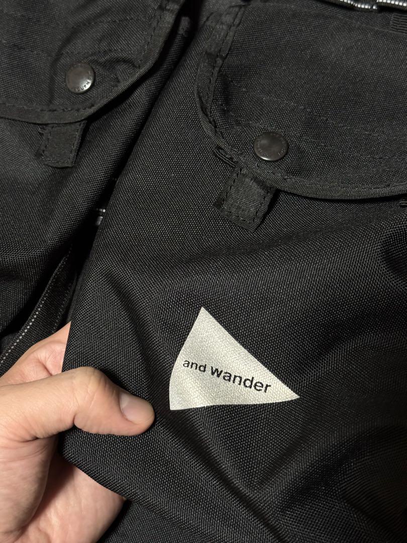 ウェア and wander field vest