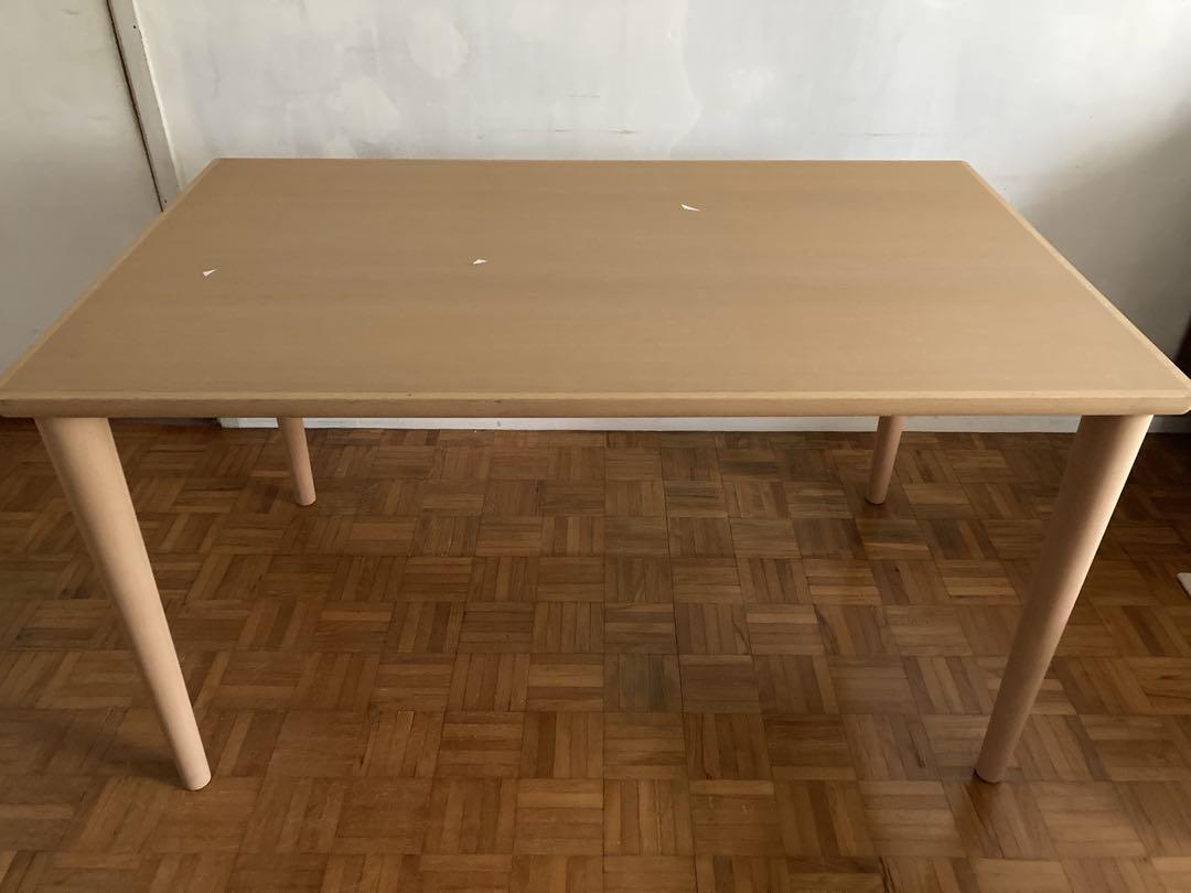 カリモク60テーブル　究極のシンプル　1300サイズ
