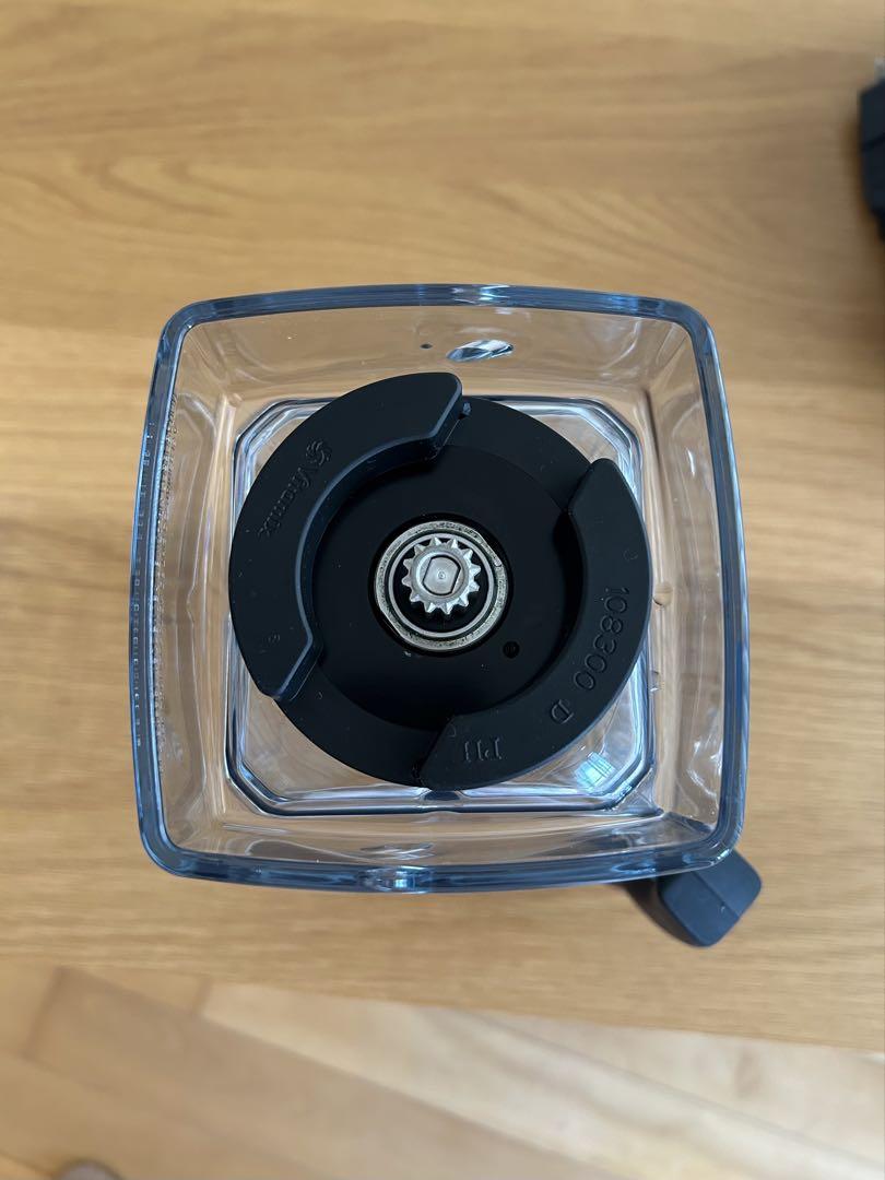 超美品！ホワイトカラー Vitamixブレンダー レシピブック付き 2018年製