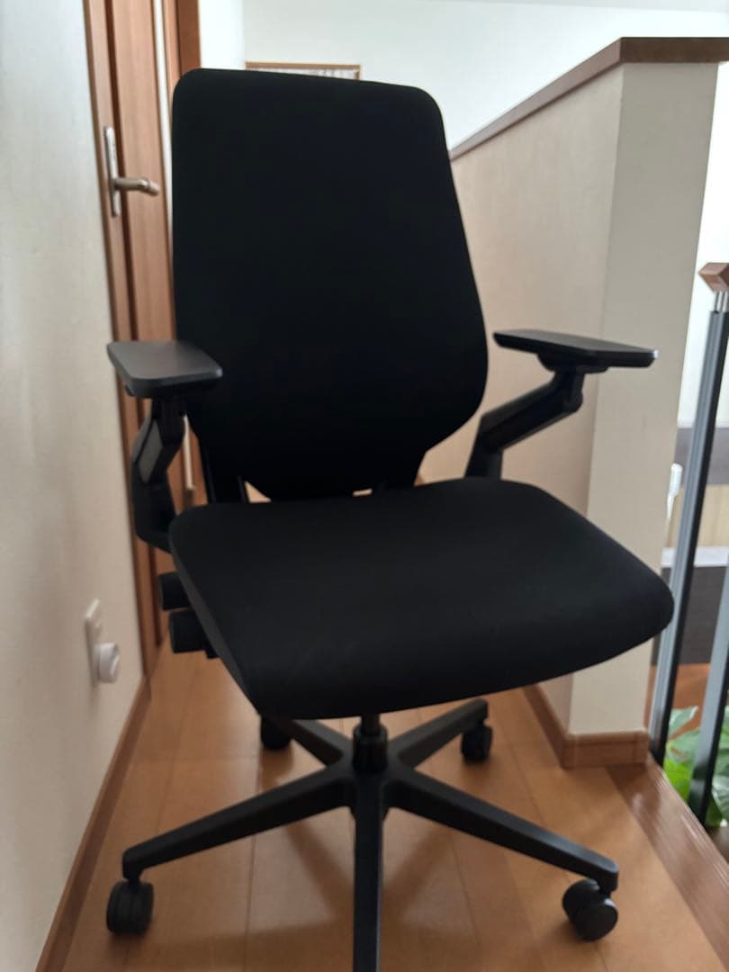 steelcase gesture 2019