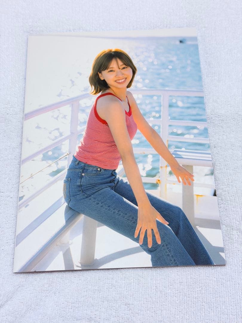 日向坂46 富田鈴花 写真集 アザーカット 特製アザーカットミニブック写真集 日向坂46 富田鈴花 1st写真集 鈴花サーキット アザーカットミニブック