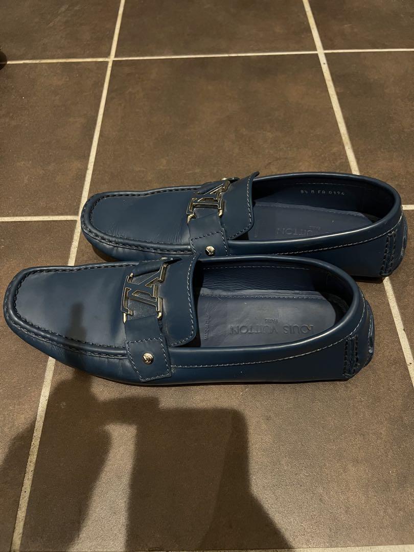 Louis Vuitton 青 レザー ローファー