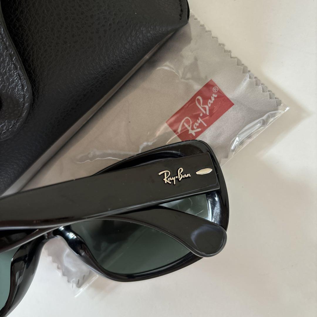 Ray-Ban RB4101F サングラス ブラック