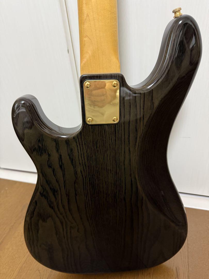 エレキベース moon ムーン　グルーヴマスター　ゴールドパーツ　未使用
