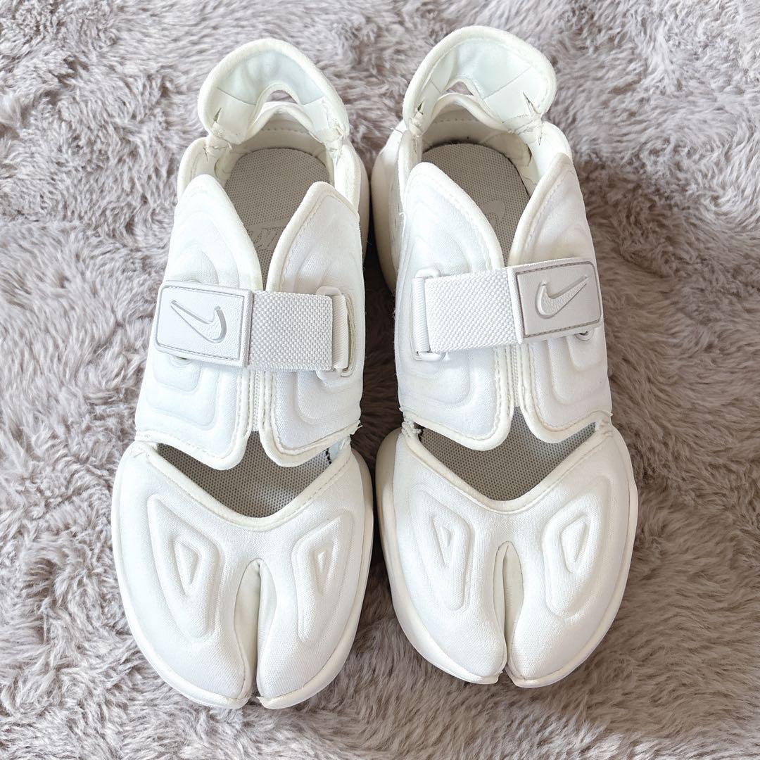 NIKE ナイキ AQUARIFT アクアリフト ホワイト 23cm