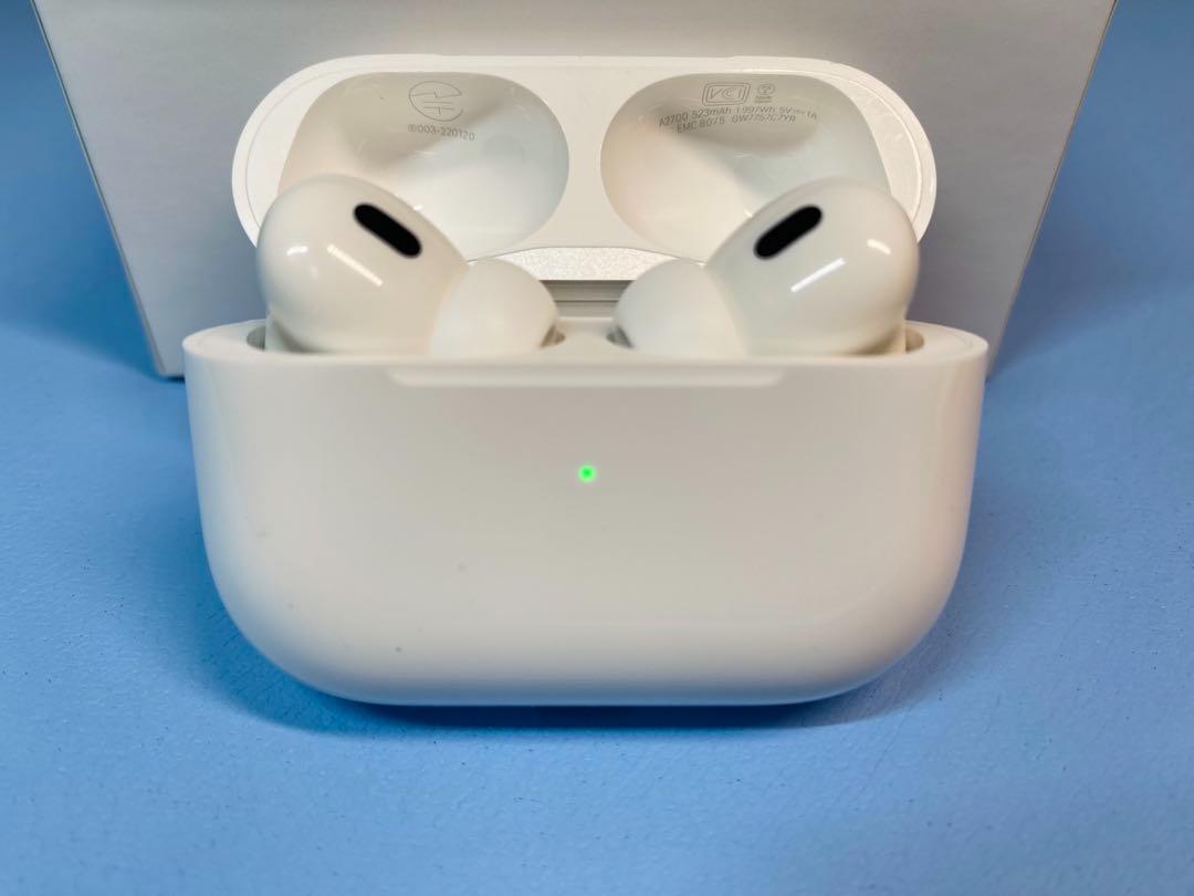 AirPods Pro 第2世代 正規品 A1 18,460円