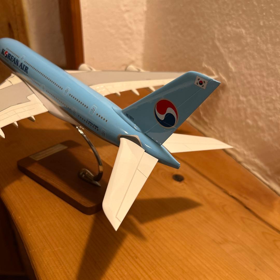JAL 日本航空 B777 ケータリングトラック 1/144 模型