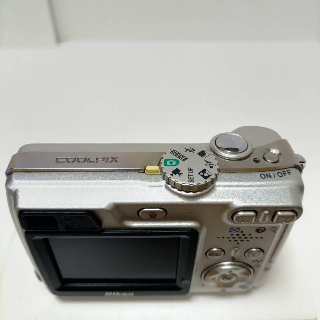 動作確認済み ニコン COOLPIX 7900 オールドコンデジ デジカメ