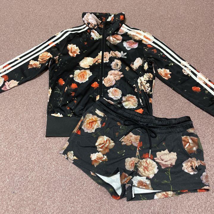 adidas 花柄 薔薇柄 トラックトップ パンツ ジャージ セットアップ