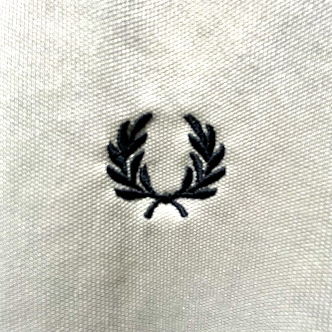 FRED PERRY ブラックジャージ　Lサイズ　美品