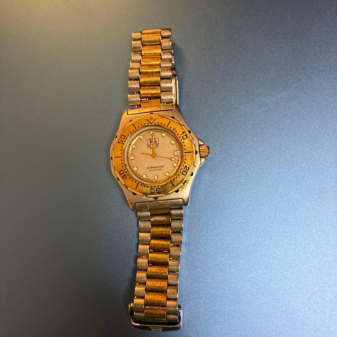 タグホイヤー　腕時計　ボーイズサイズ