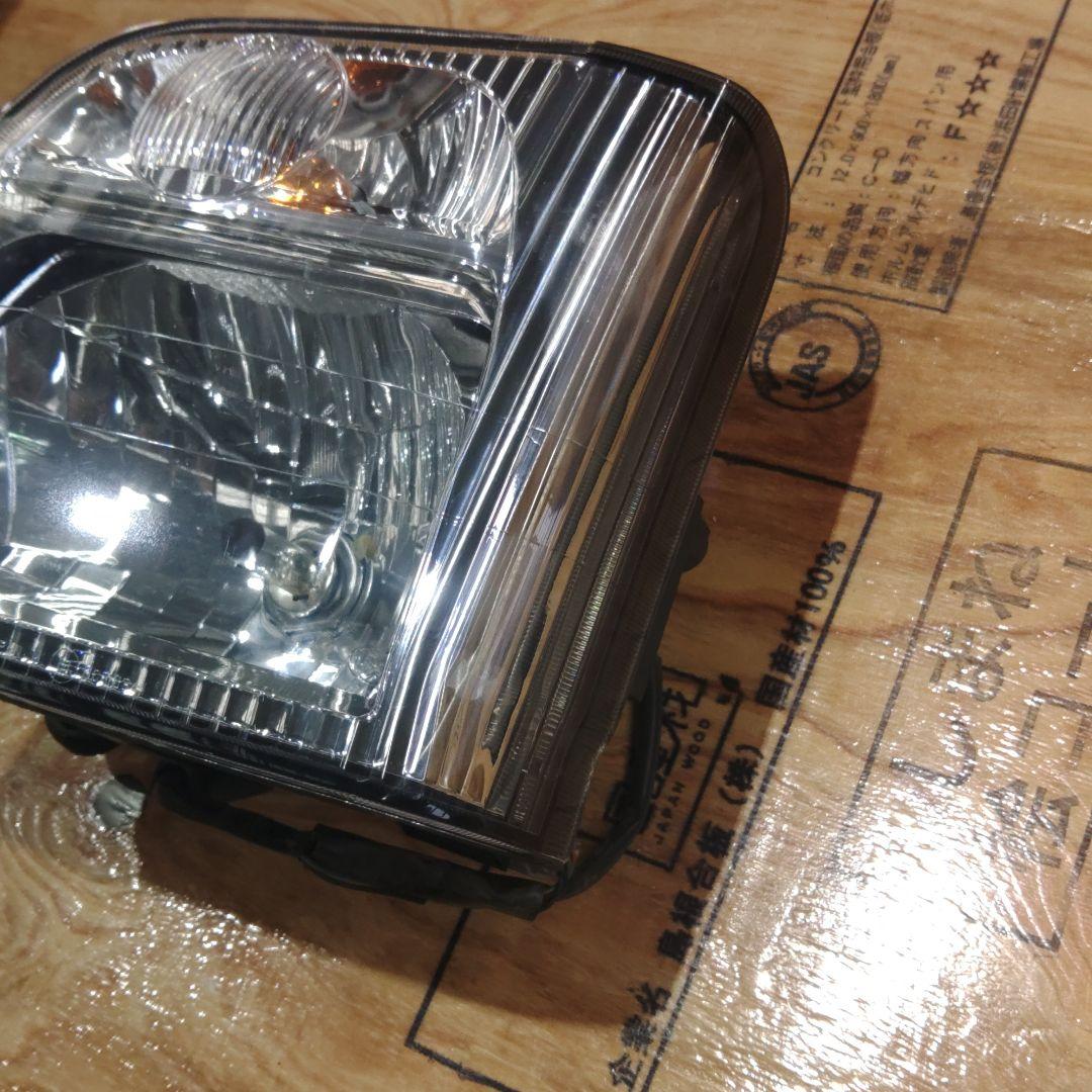 SUBARUサンバー左ヘッドライトAssy TV1 2009/12 優良品 SUBARUサンバー左ヘッドライトAssy TV1 2009/12 優良品