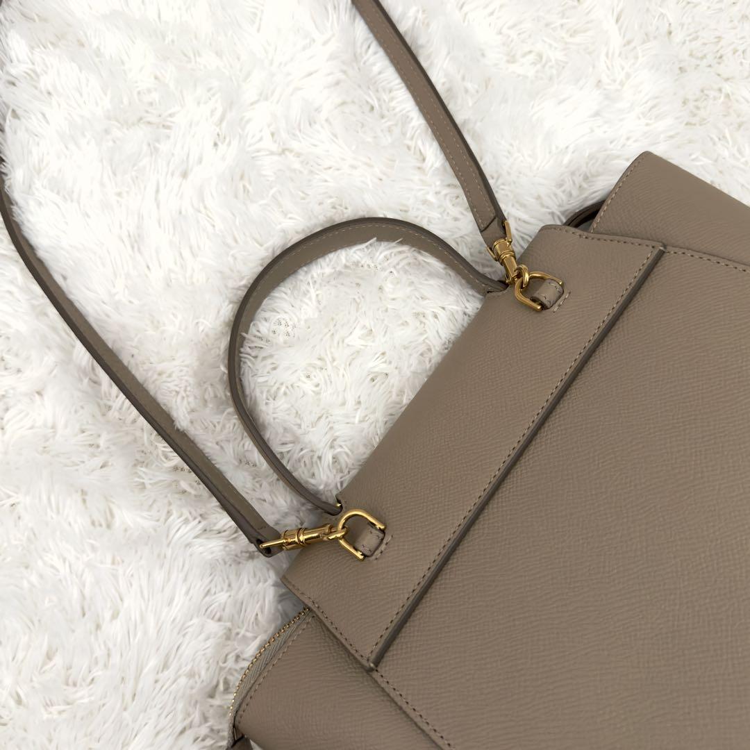 級CELINE