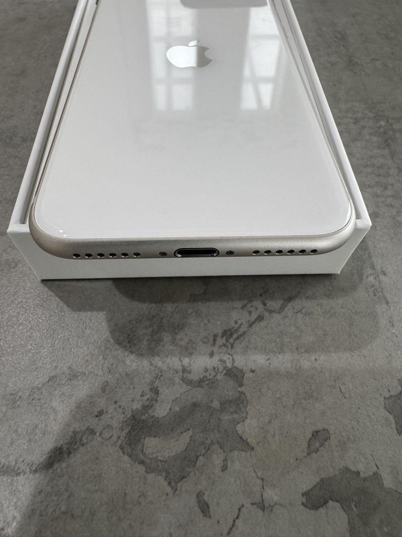 iPhone se3(第3世代) 256GB