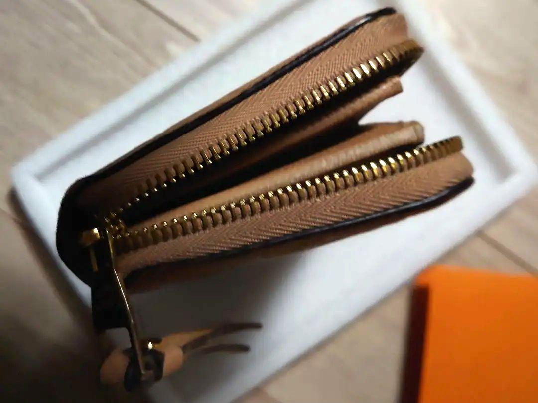 LOUIS VUITTON ベージュ 長財布　百貨店での購入　正規品