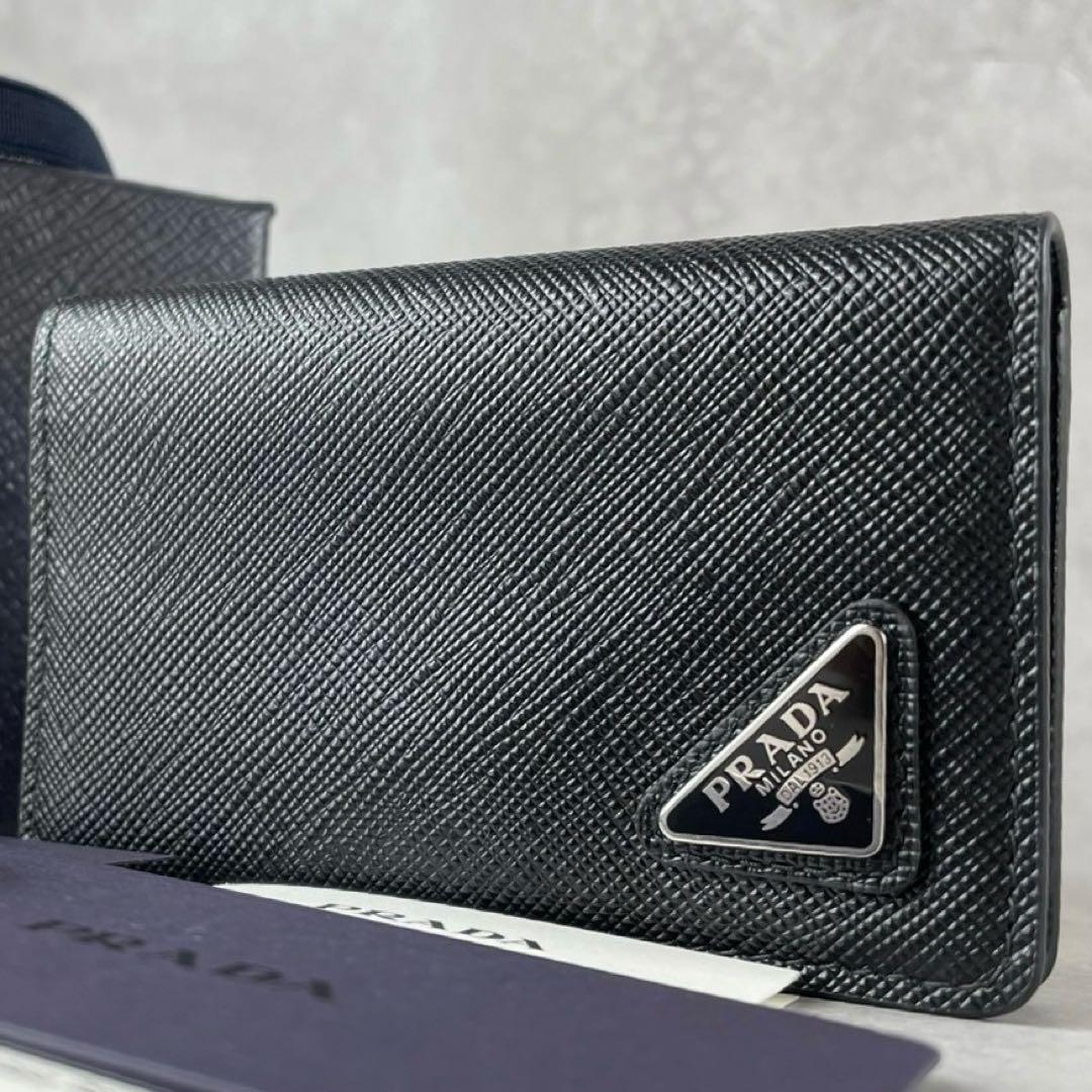 【付属品完備 未使用保管品】プラダ カードケース 三角ロゴ サフィアーノ 黒色