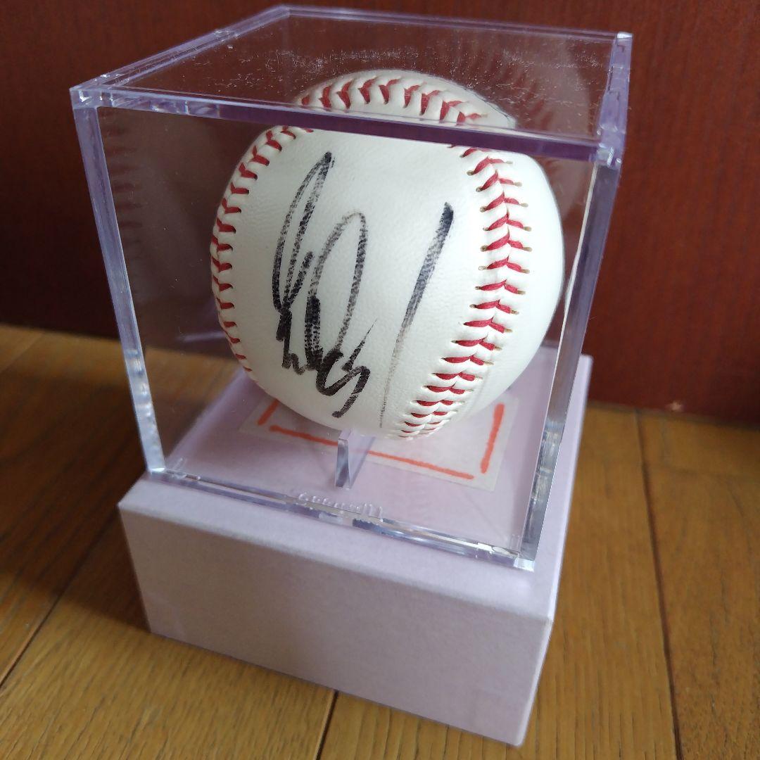 イチロー オリックス・ブルーウェーブ時代の直筆サインボール (新品ケース付き)