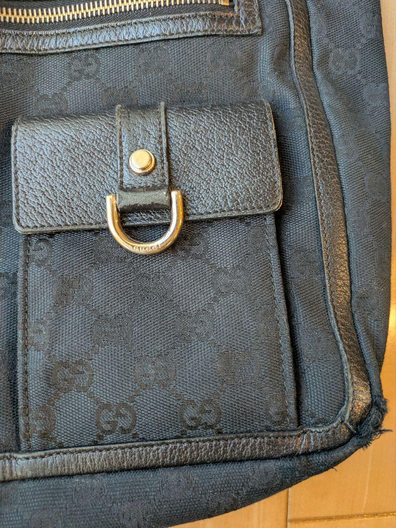 GUCCI　黒 キャンパス地　GG柄 トートバッグ