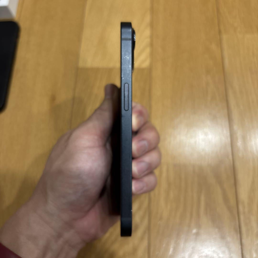 早い者勝ち！Apple iPhone 13 128gb 箱付き　おまけあり