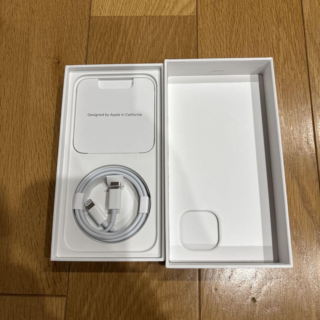 早い者勝ち！Apple iPhone 13 128gb 箱付き　おまけあり
