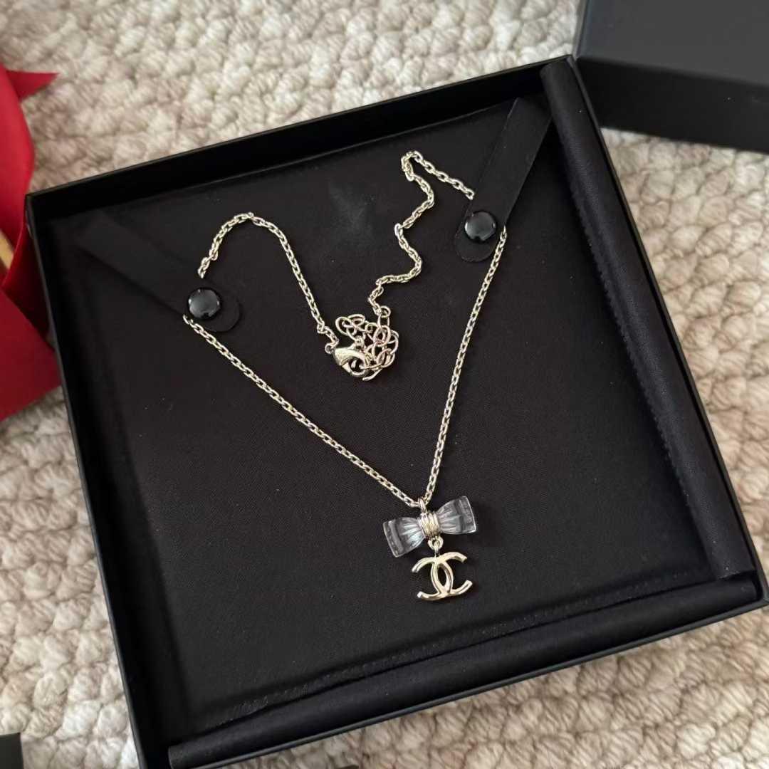 【CHANEL】リボンモチーフが可愛い★25p ネックレス 25P/リボンが可愛い♪】CHANEL ネックレス ギフトに ロゴ