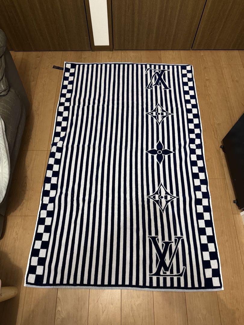 LOUIS VUITTON ビーチタオル