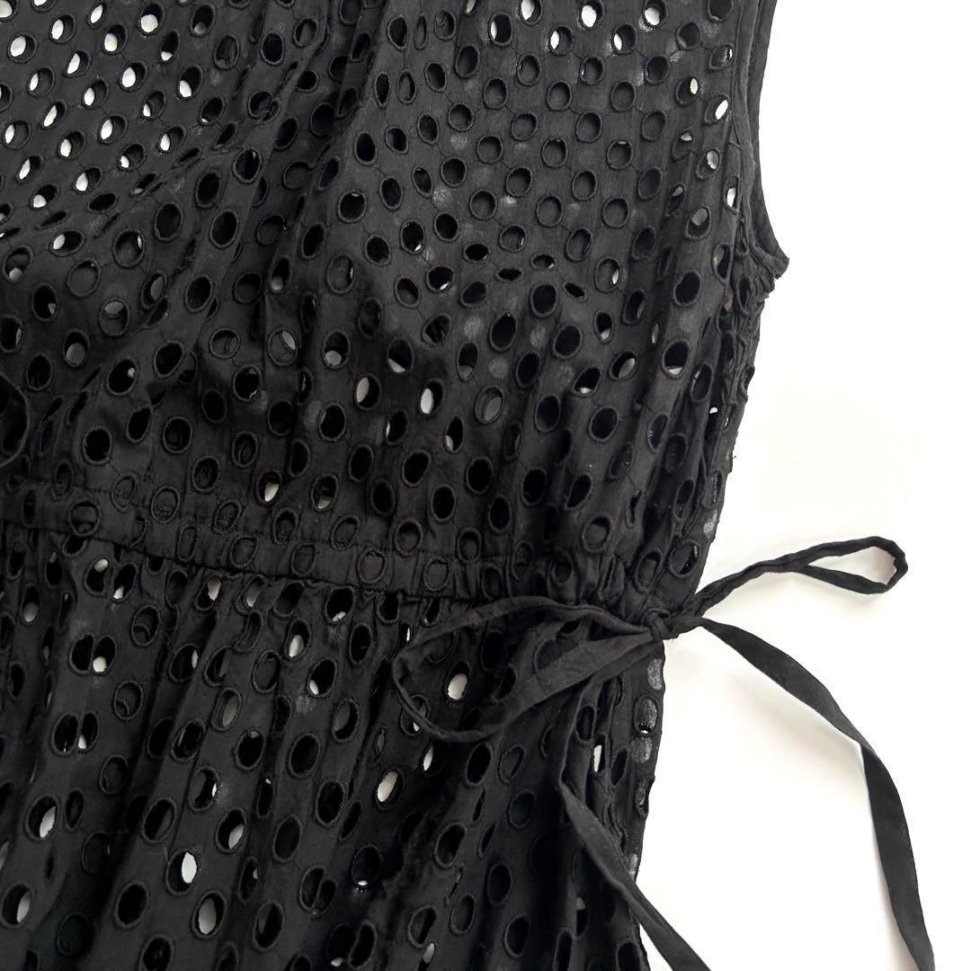 美品 ヌキテパ ロングワンピース 黒 カットワーク刺繍