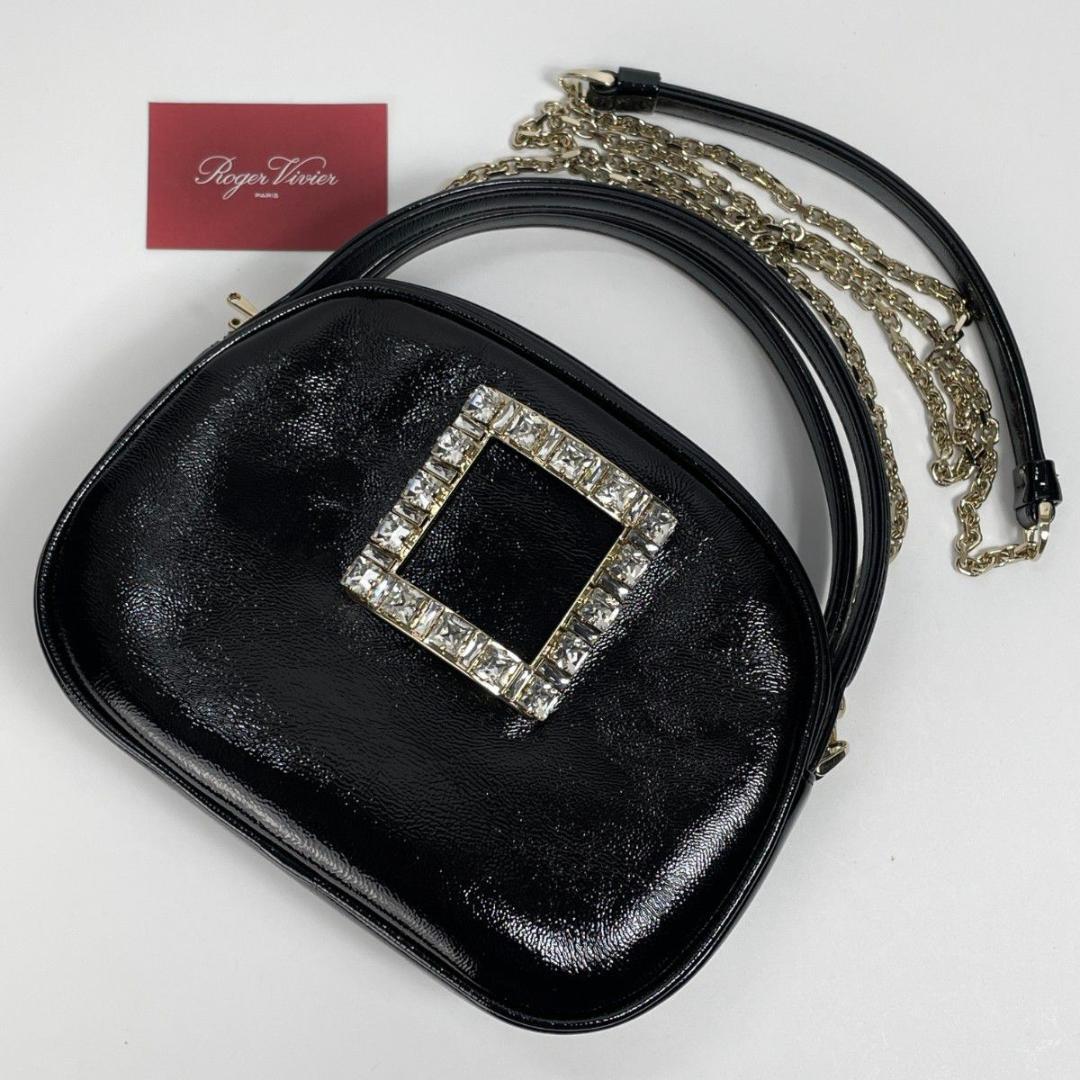 極美品✨STORY掲載 ロジェヴィヴィエ チェーンショルダー クリスタルバックル