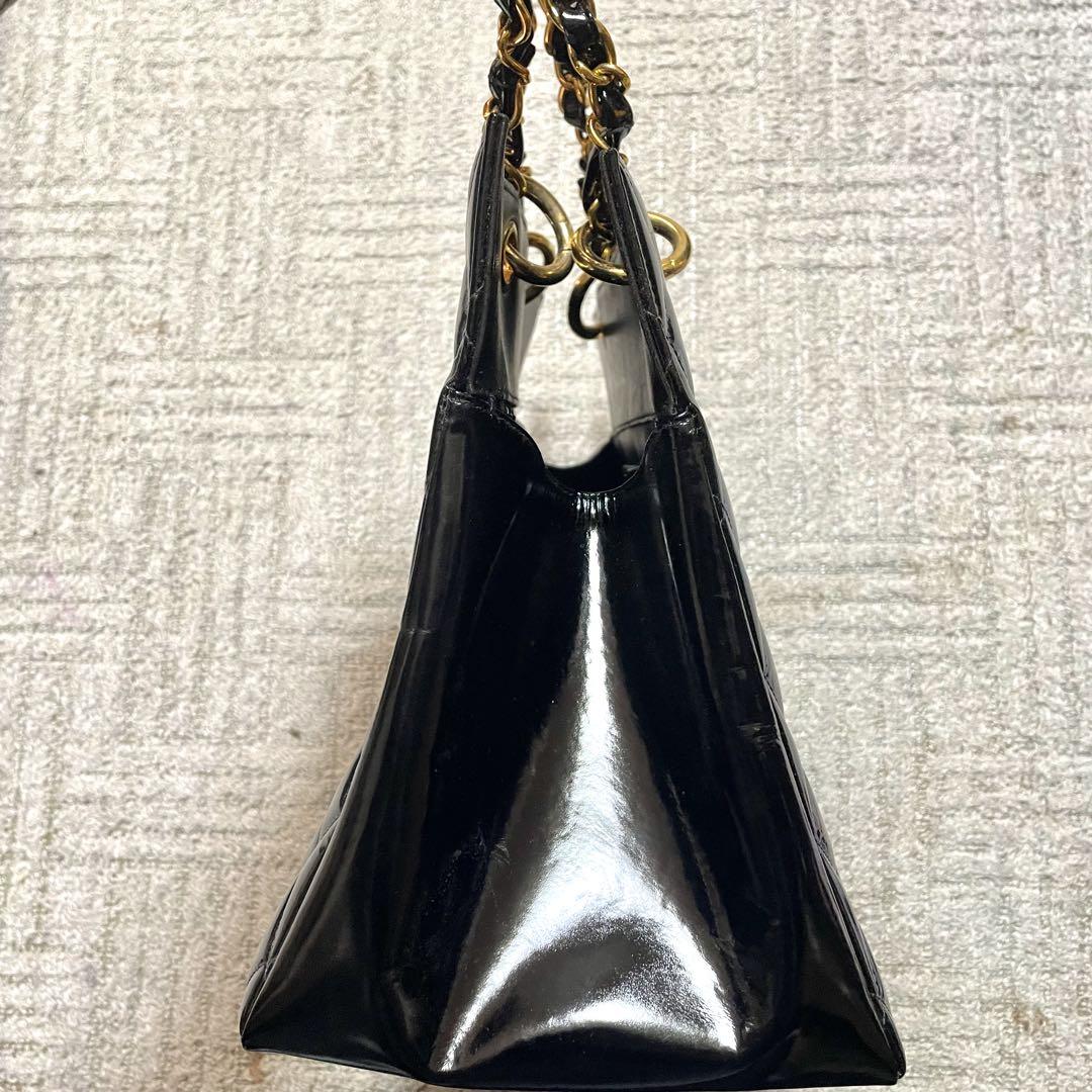 CHANEL チェーンハンドバッグ マトラッセ 黒 エナメル デカココ