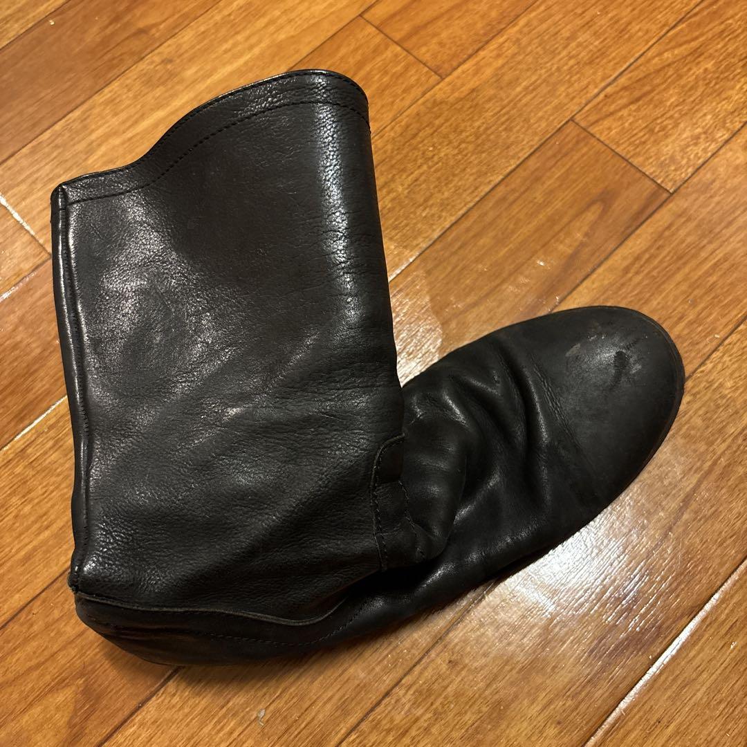 ユリウス　レザー ジッパーブーツ