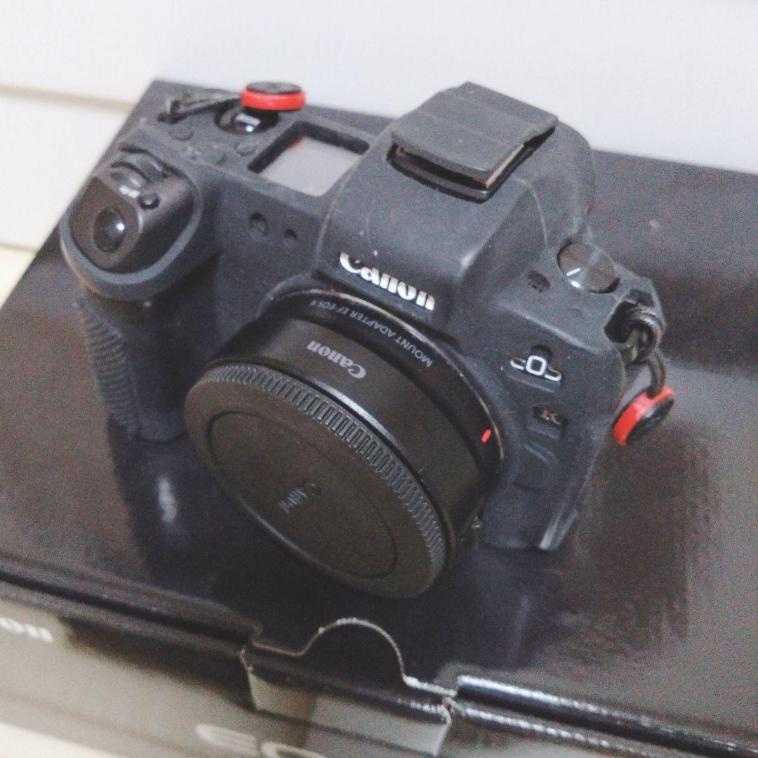 Canon EOS R デジタル一眼レフカメラ　ボディ　マウントアダプター付