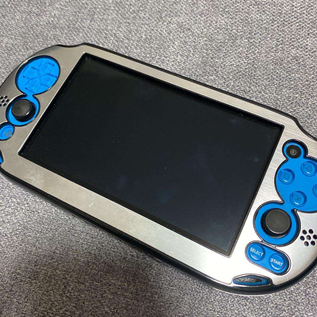 PlayStation®Vita PCH-2000シリーズWi-Fiモデル PlayStation®Vita PCH-2000シリーズWi-Fiモデル