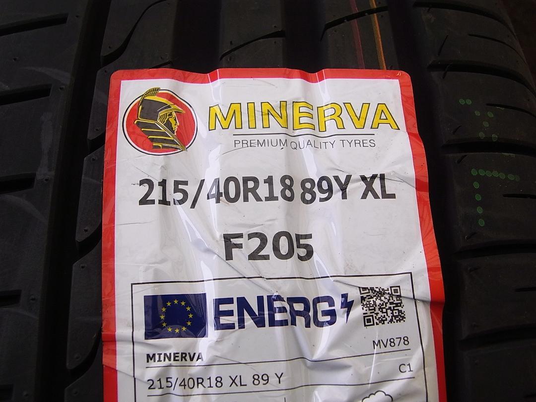 プリウス等に！エンケイ スマック+ミネルバ製215/40R18新品タイヤSET！