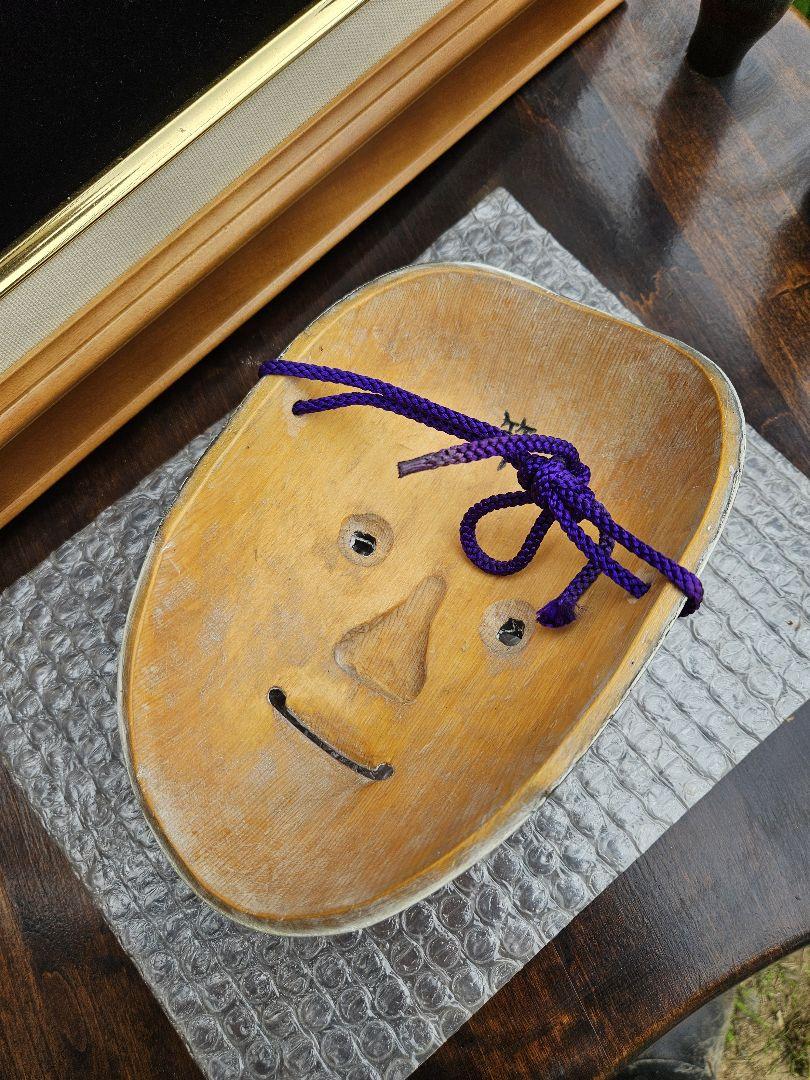 木彫りの能面 喝食 手彫り 額装 日本の伝統工芸 能 仮面 壁掛け オブジェ 木彫りの能面 喝食 手彫り 額装 日本の伝統工芸 能 仮面 壁掛け