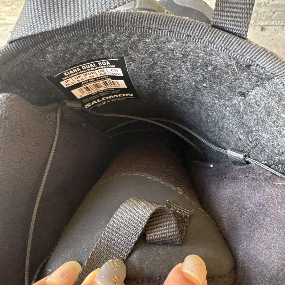 SALOMON レディース　スノーボードブーツ　KIANA（キアナ）25.5㎝