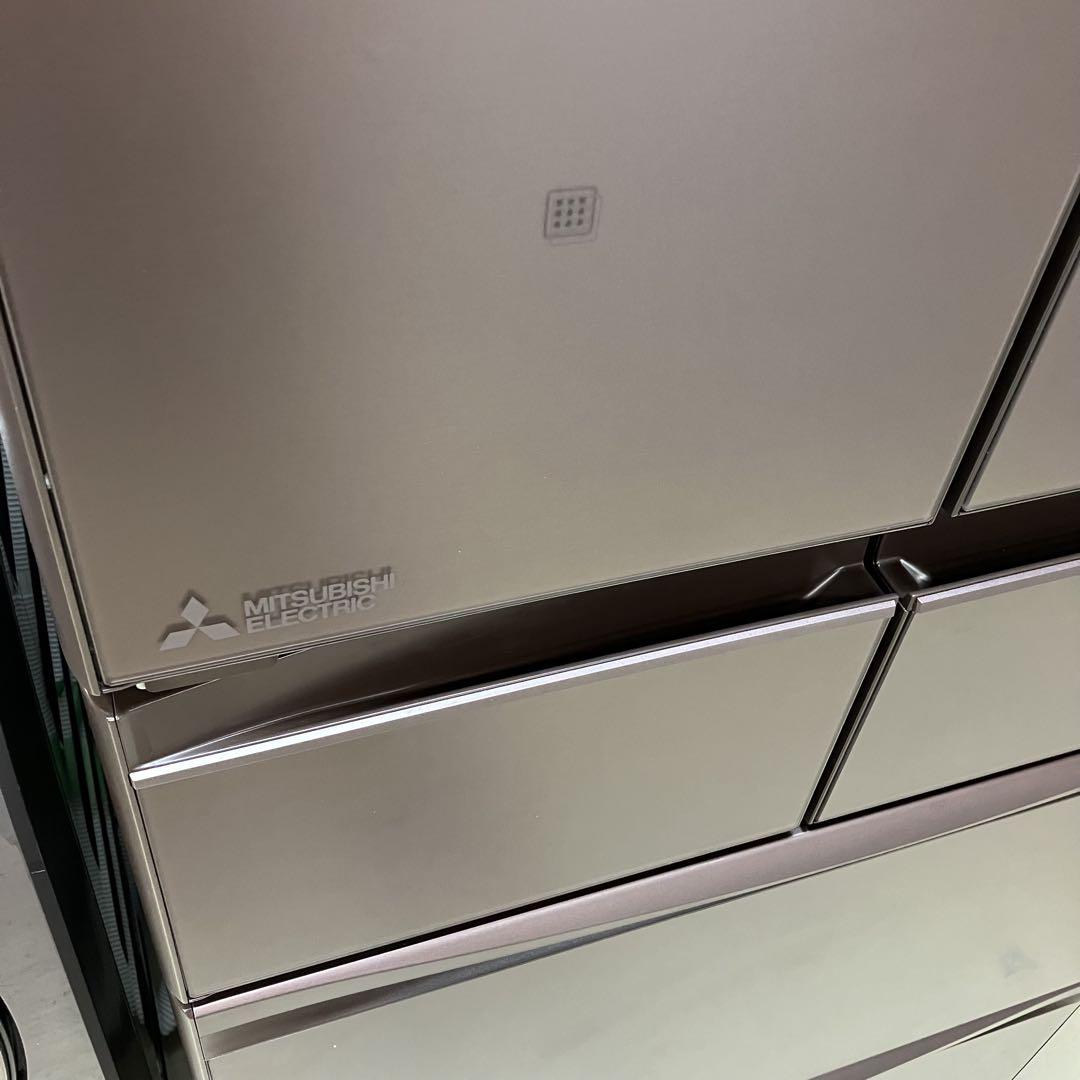 【三菱】MITSUBISHI 5ドア冷蔵庫　2021年製　572L kdn262 三菱】MITSUBISHI 5ドア冷蔵庫 2021年製 572L kdn262 - メルカリ