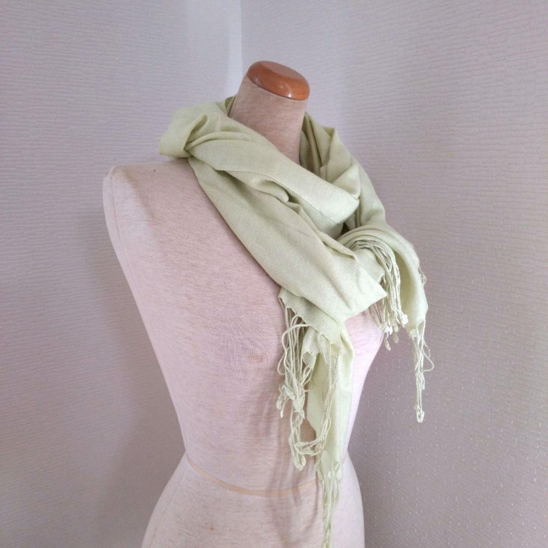 美品】ライトグリーン フリンジ付きストール シルク50