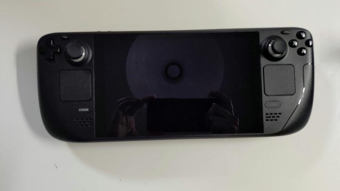 Steamデック　256GB （キャリングケース　ドック付き） Amazon.com: Valve Steam Deck 256GB Handheld Gaming Console