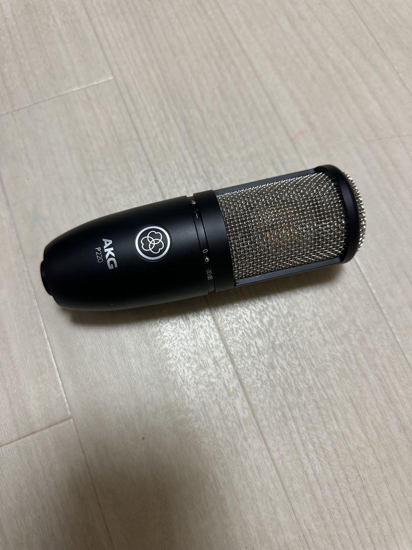 AKG P220 コンデンサーマイク