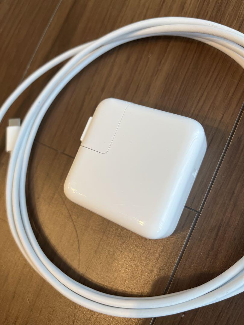 MacBook本体 Macbook Air M1 8GB 256GB