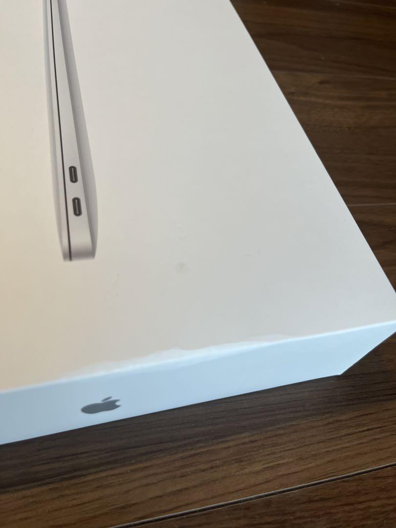MacBook本体 Macbook Air M1 8GB 256GB