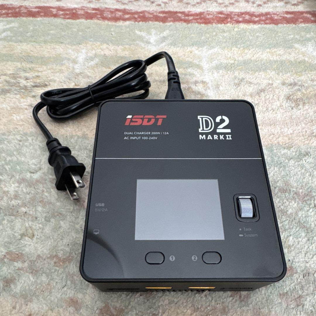 ISDT D2 MARK II リポバッテリー充電器 200W 2ポート対応