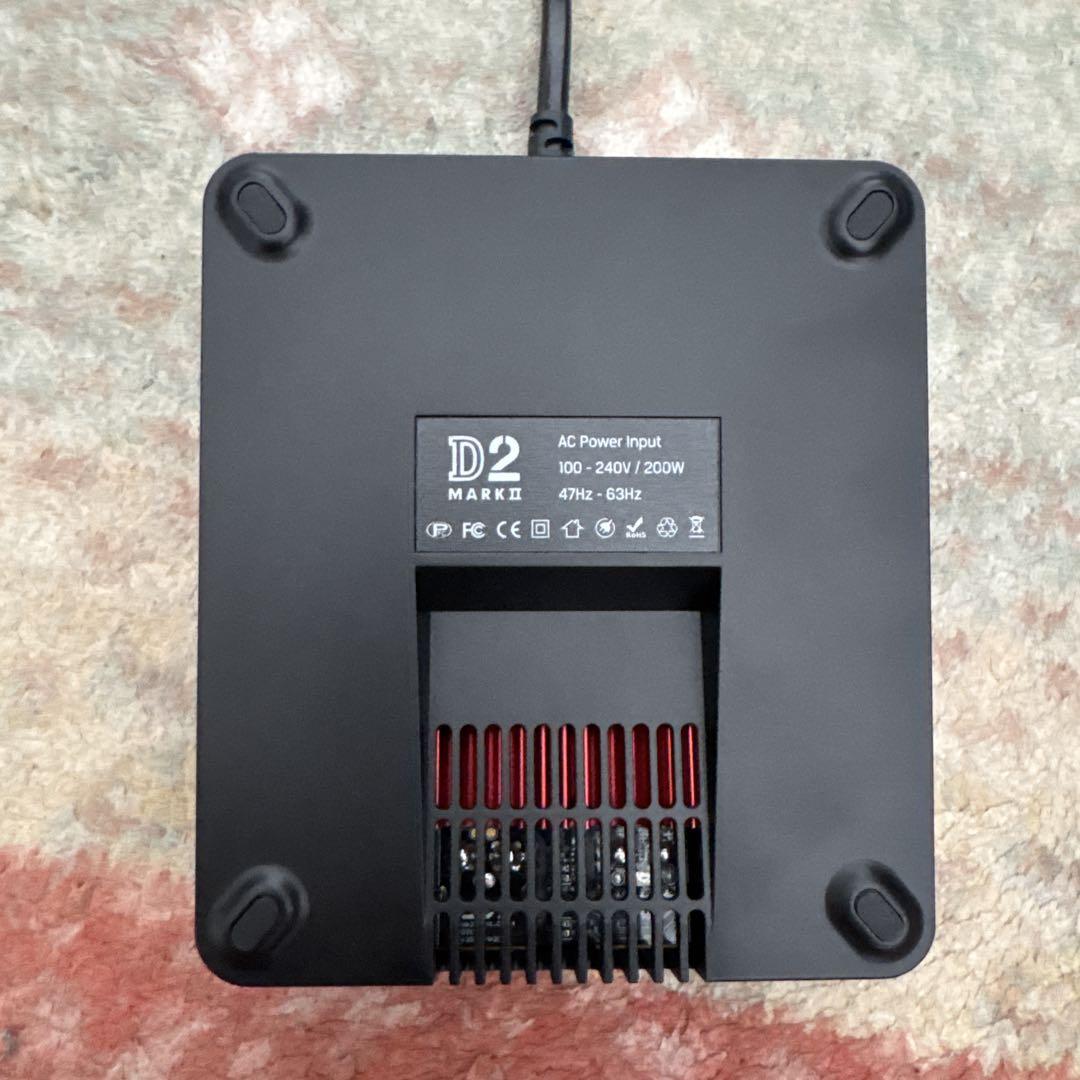 ISDT D2 MARK II リポバッテリー充電器 200W 2ポート対応