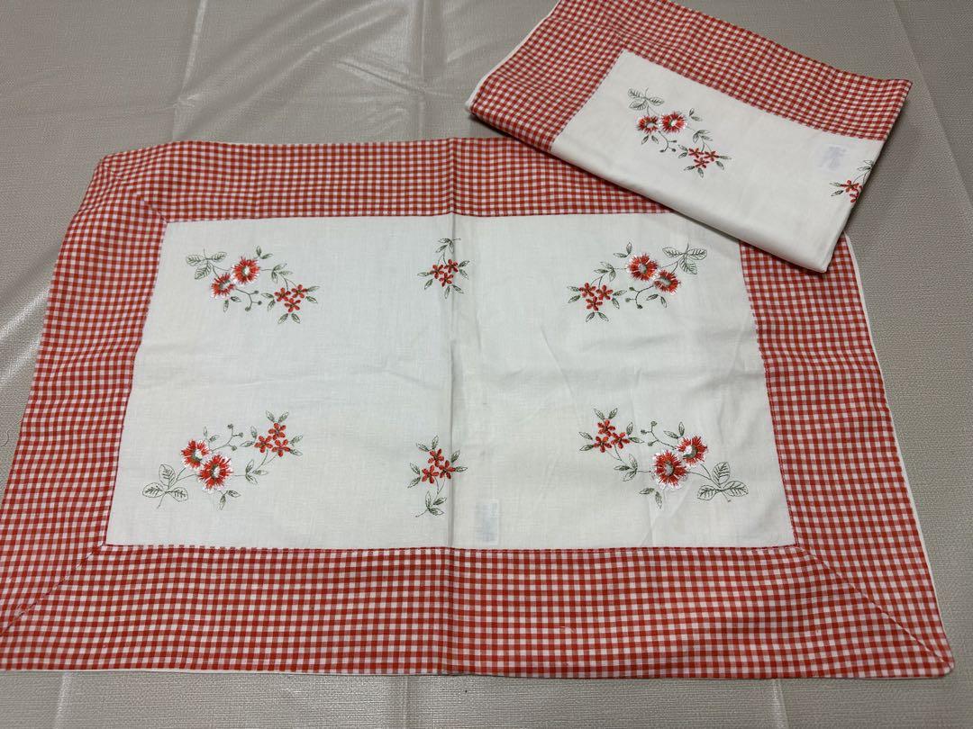 赤と白のチェック柄 花柄刺繍 枕カバーピロケース2枚セット43x65cm