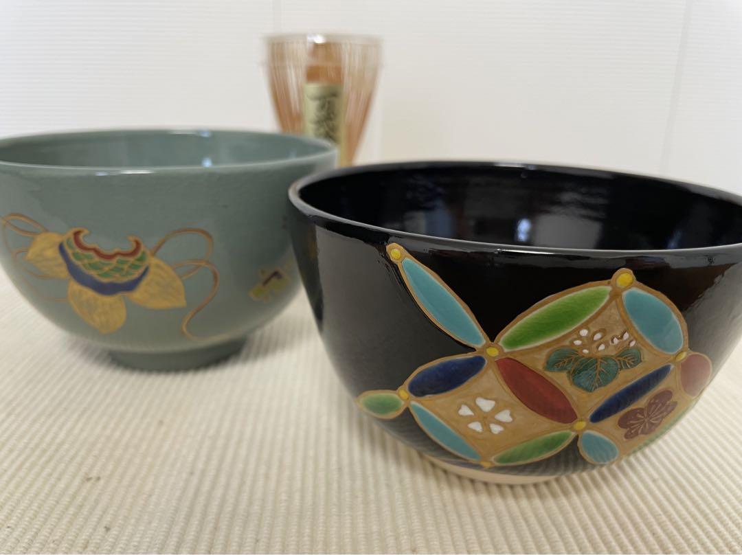 抹茶茶碗2個（七宝、宝尽くし）、茶筌1個のセットです。
