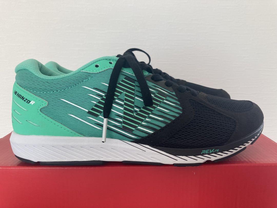 ☆新品☆送料無料☆new balance(ニューバランス)ランニングシューズ☆