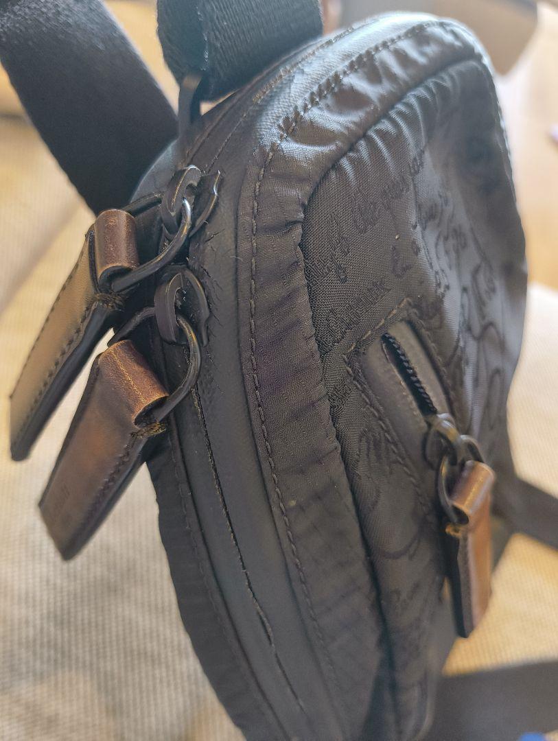 berluti ブラック メンズボディバッグ