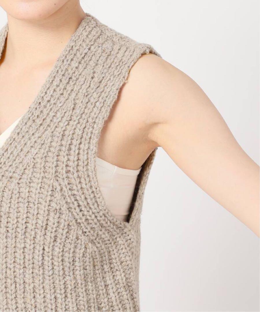 Knit ベスト