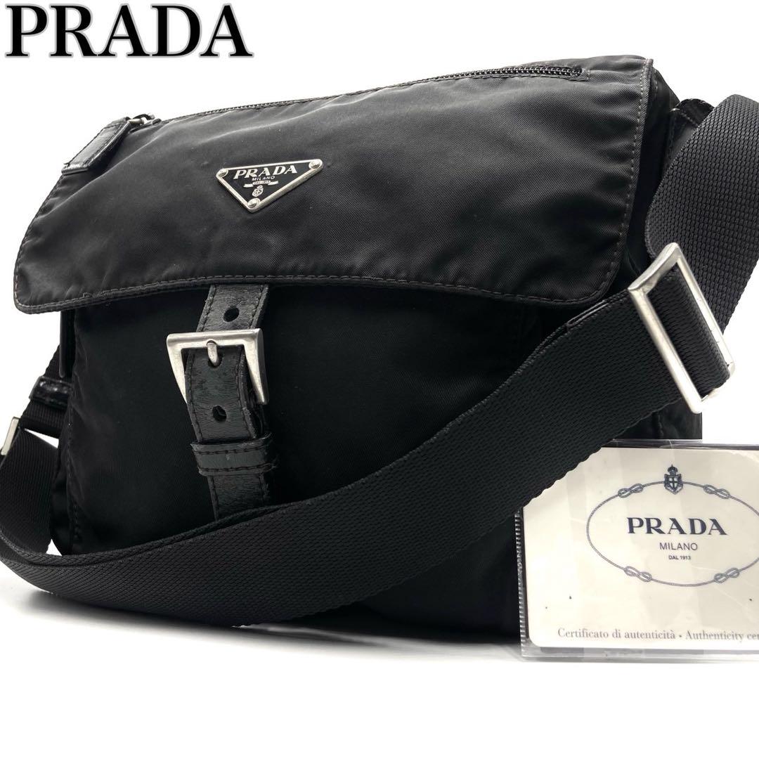 PRADA プラダ ショルダーバッグ フラップ ロゴ　ブラック カメラバッグ ☆PRADA☆ 三角ロゴ ポケット カメラバッグ ☆正規品☆ (PRADA